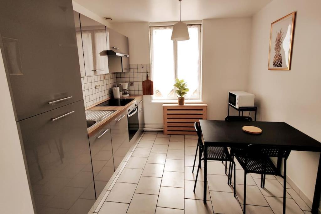 Logement Entier Proche Tribunaux Douai Exterior photo